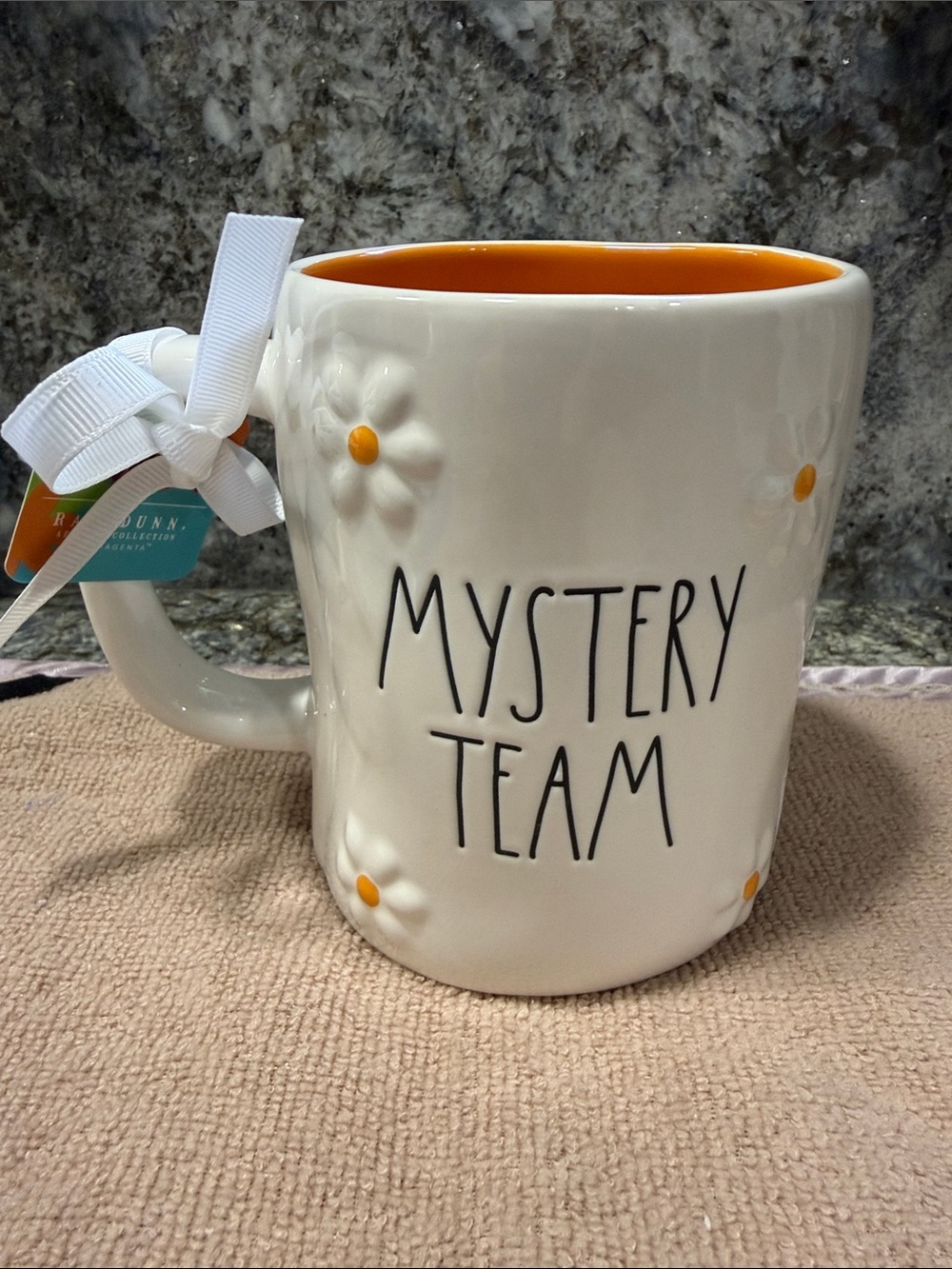 NWT Rae Dunn x Scooby-Doo “Mystery Team” 16 oz Ceramic Mug Mystery Machine